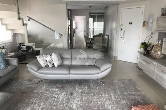 Compra apartamento mobiliado na Vila Olímpia, 2 quartos, 1 suíte, varanda e churrasqueira. — foto 1