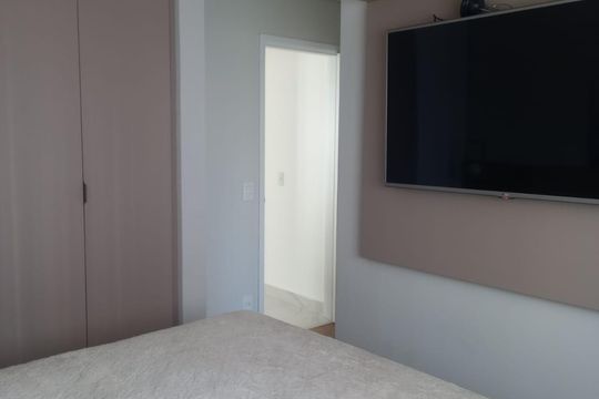 Venda de apartamento mobiliado com 2 quartos. — Quarto