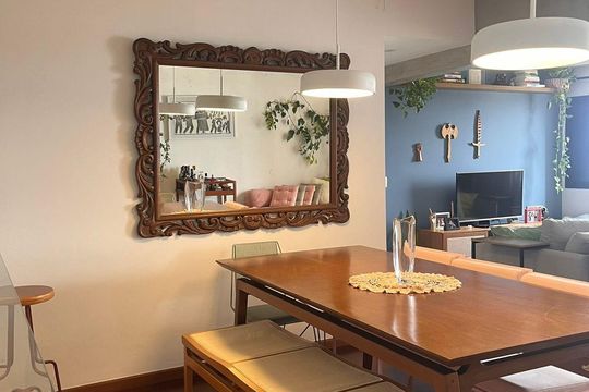 Comprar apartamento na Vila Madalena com 2 quartos. — Sala de Jantar