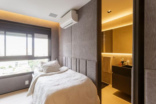 Comprar apartamento na Vila Olímpia com 2 suítes e piscina no condomínio. — Suíte 1