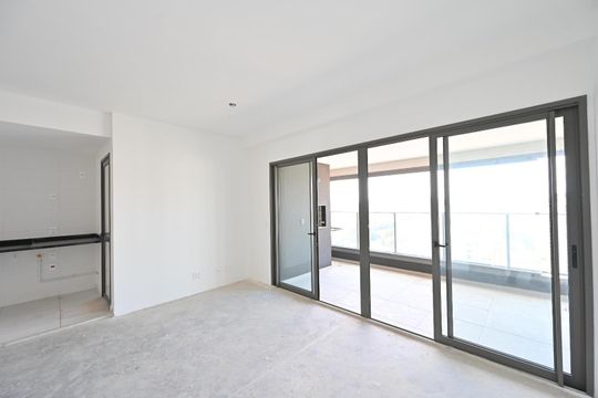 Apartamento na Vila Clementino com 2 quartos, varanda e piscina no condomínio. Excelente compra! — Sala