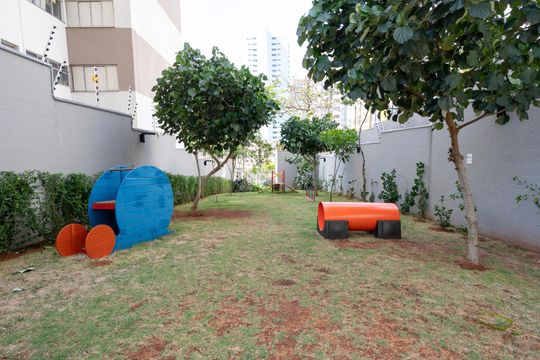 Apartamento na Vila Clementino com 2 quartos, varanda e piscina no condomínio. Excelente compra! — Espaço Pet