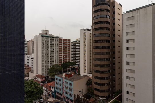 Comprar apartamento com 3 quartos e academia no condomínio. — Suíte 3