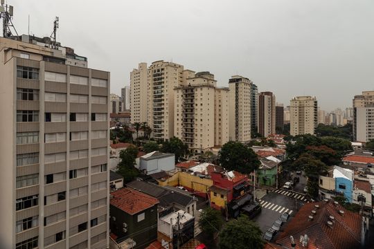 Comprar apartamento com 3 quartos e academia no condomínio. — Suíte 1