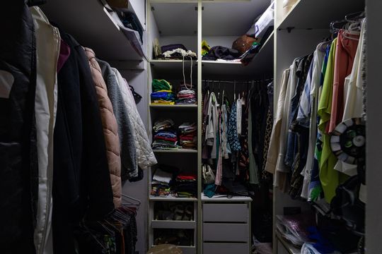 Comprar apartamento com 3 quartos e academia no condomínio. — Closet da suíte 3