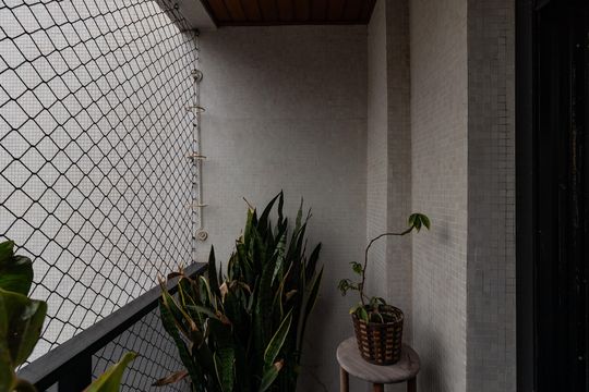 Comprar apartamento com 3 quartos e academia no condomínio. — Suíte 3