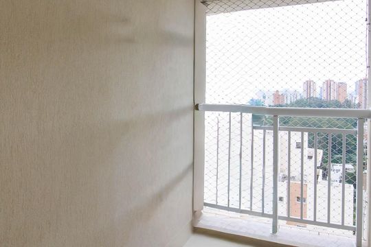 Apartamento mobiliado para comprar em Vila Andrade, 4 suítes, varanda, piscina, academia e churrasqueira. — Varanda Suíte 1