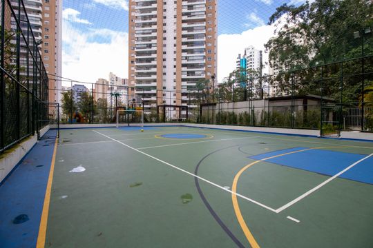Apartamento mobiliado para comprar em Vila Andrade, 4 suítes, varanda, piscina, academia e churrasqueira. — Quadra 