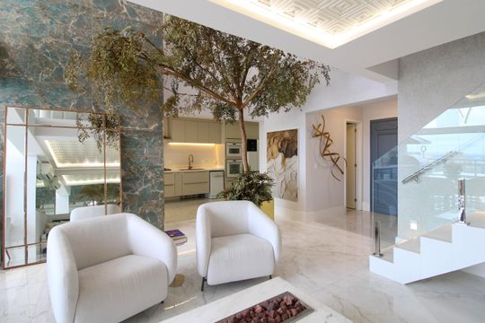 Apartamento mobiliado para comprar em Vila Andrade, 4 suítes, varanda, piscina, academia e churrasqueira. — foto 1