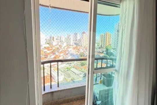 Compra apartamento com 3 suítes e permite animais. — Vista