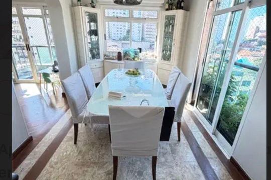 Compra apartamento com 3 suítes e permite animais. — Sala de Jantar
