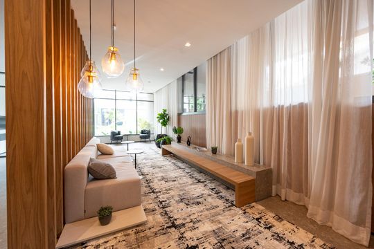 Compra apartamento com varanda e piscina na Vila Clementino. 2 suítes. — Hall de Entrada 
