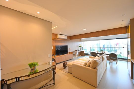 Compra apartamento com varanda e piscina na Vila Clementino. 2 suítes. — foto 1