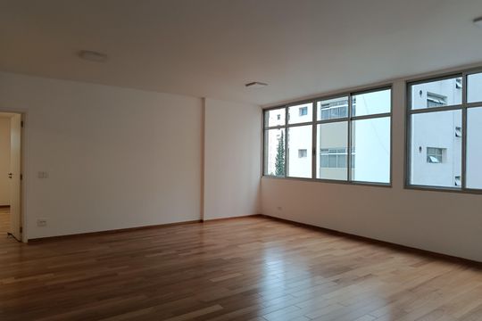 Comprar apartamento no Jardim Paulista com 3 quartos. — foto 1