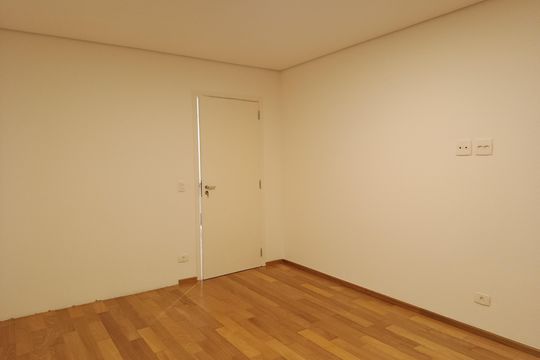Comprar apartamento no Jardim Paulista com 3 quartos. — Quarto 1