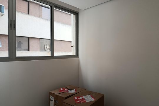 Comprar apartamento no Jardim Paulista com 3 quartos. — Área de Serviço