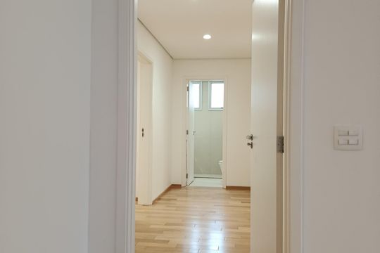 Comprar apartamento no Jardim Paulista com 3 quartos. — Hall íntimo