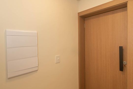 Compra apartamento no Parque Colonial com 3 quartos, churrasqueira, varanda e quintal. — Area Gourmet - Deposito