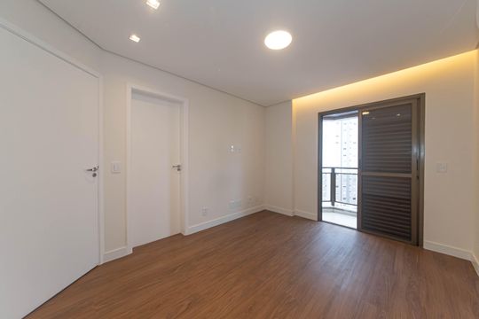 Compra apartamento no Parque Colonial com 3 quartos, churrasqueira, varanda e quintal. — foto 37