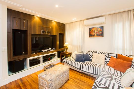 Apartamento no Brooklin para comprar: 3 quartos, varanda, mobiliado. Churrasqueira no condomínio. — foto 2