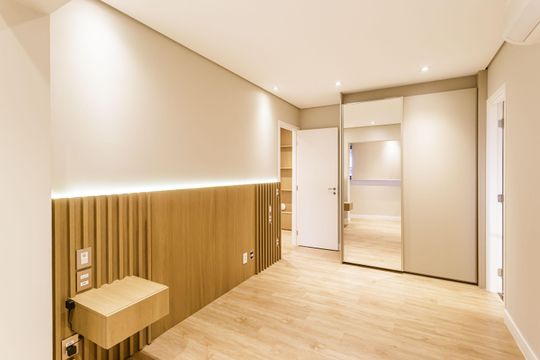 Comprar apartamento na Vila Olímpia com 2 quartos, 1 suíte e piscina no condomínio. — Quarto Suíte