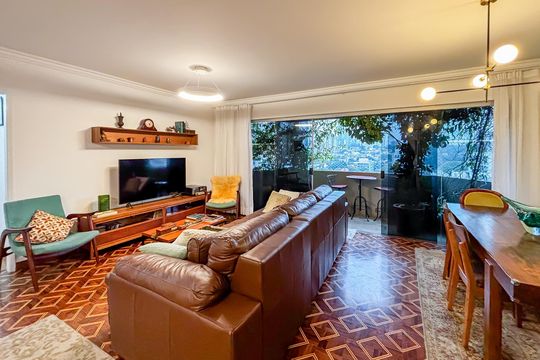 Venda de apartamento em Pinheiros com 3 quartos, sendo 1 suíte. — foto 2