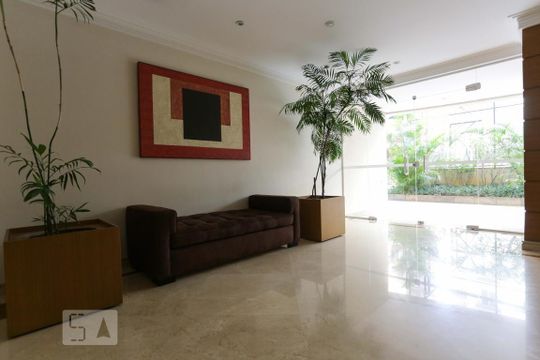 Apartamento à venda, com 102 m², 3 quartos e 2 vagas — Hall