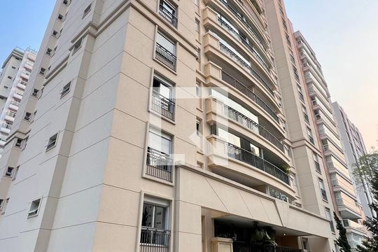 Apartamento à venda, com 102 m², 3 quartos e 2 vagas — Fachada