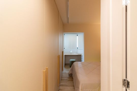 Comprar apartamento mobiliado com 3 quartos, 1 suíte. — Suíte