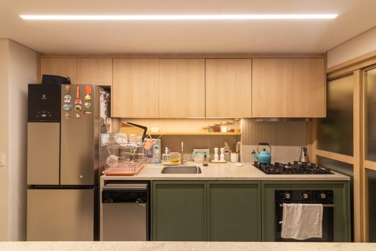 Comprar apartamento mobiliado com 3 quartos, 1 suíte. — Cozinha