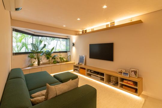 Comprar apartamento mobiliado com 3 quartos, 1 suíte. — Sala
