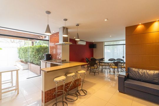 Comprar apartamento mobiliado com 3 quartos, 1 suíte. — Área comum - Salão de festas