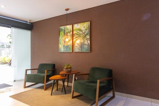 Comprar apartamento mobiliado com 3 quartos, 1 suíte. — Hall de entrada