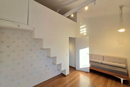 Comprar casa em condomínio na Vila Nova Conceição com 2 quartos, aceita animais. — Quarto 2