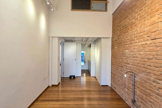 Comprar casa em condomínio na Vila Nova Conceição com 2 quartos, aceita animais. — Quarto 1