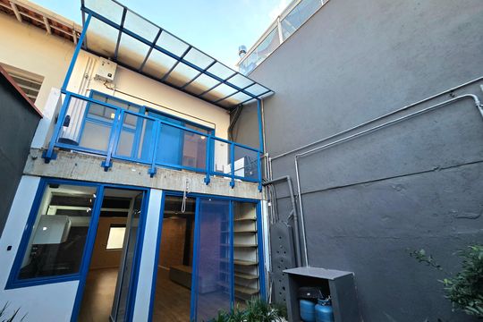 Comprar casa em condomínio na Vila Nova Conceição com 2 quartos, aceita animais. — Jardim