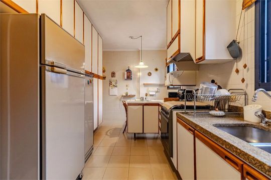 Apartamento mobiliado em Campo Belo com 3 quartos, closet e academia no condomínio, ideal para comprar. — foto 23