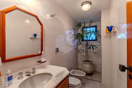 Apartamento mobiliado em Campo Belo com 3 quartos, closet e academia no condomínio, ideal para comprar. — foto 20