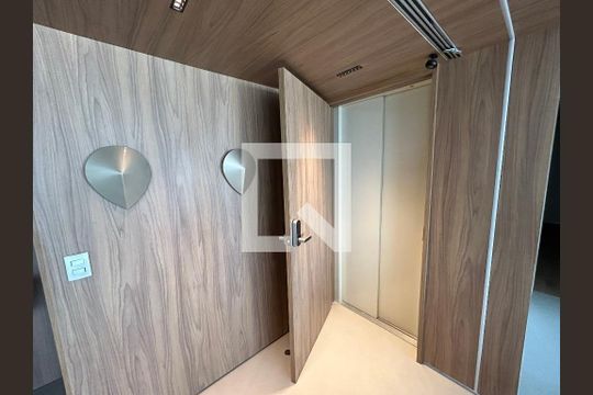 Apartamento com 3 quartos e varanda em Água Branca, ideal para comprar. — Área comum