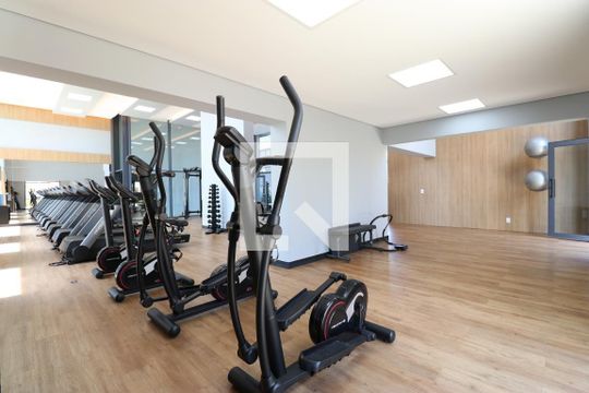Apartamento com 3 quartos e varanda em Água Branca, ideal para comprar. — Academia