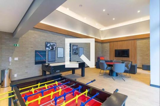 Apartamento com 3 quartos e varanda em Água Branca, ideal para comprar. — Salão de jogos