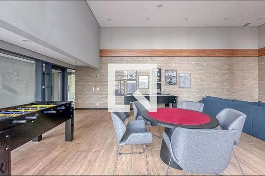 Apartamento com 3 quartos e varanda em Água Branca, ideal para comprar. — Salão de jogos