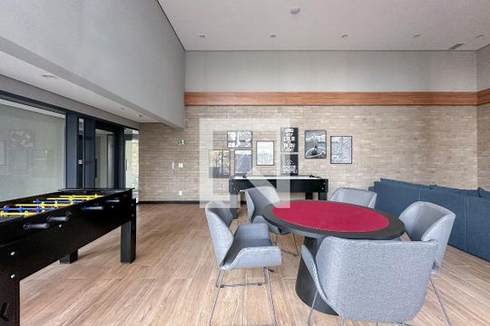 Apartamento com 3 quartos e varanda em Água Branca, ideal para comprar. — Salão de jogos