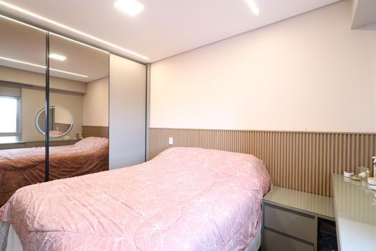 Apartamento com 3 quartos e varanda em Água Branca, ideal para comprar. — Suite 