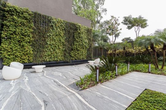 Venda de apartamento com 2 suítes, piscina no condomínio e garden. — Entrada