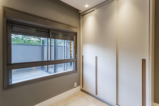 Venda de apartamento com 2 suítes, piscina no condomínio e garden. — Suíte 1