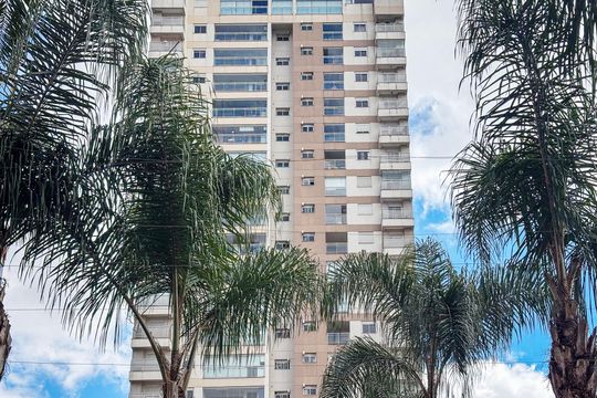 Apartamento em Perdizes com 2 quartos, varanda, closet, piscina e academia. Excelente compra! — fachada do predio