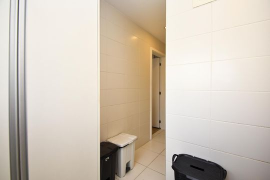 Apartamento em Perdizes com 2 quartos, varanda, closet, piscina e academia. Excelente compra! — lavanderia
