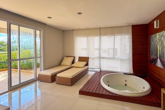 Apartamento em Perdizes com 2 quartos, varanda, closet, piscina e academia. Excelente compra! — o furor