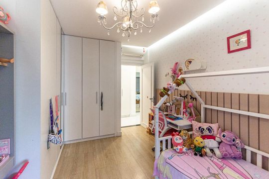 Apartamento mobiliado, 3 quartos, disponível para comprar. — Quarto 3